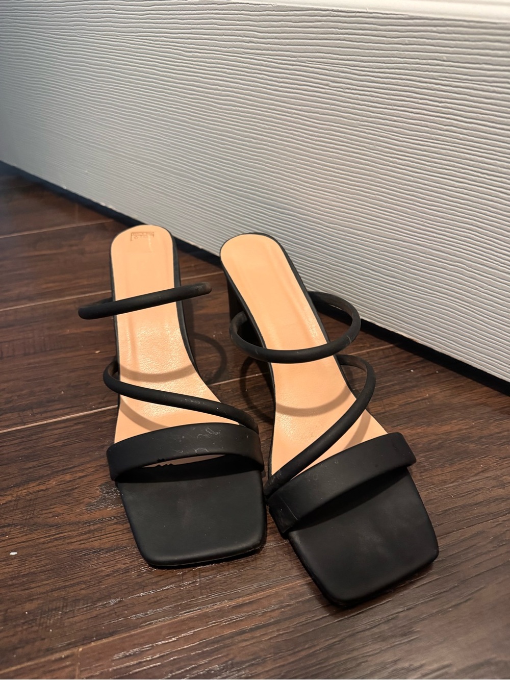 Women’s Black Strappy Square-Toe Heeled Sandals